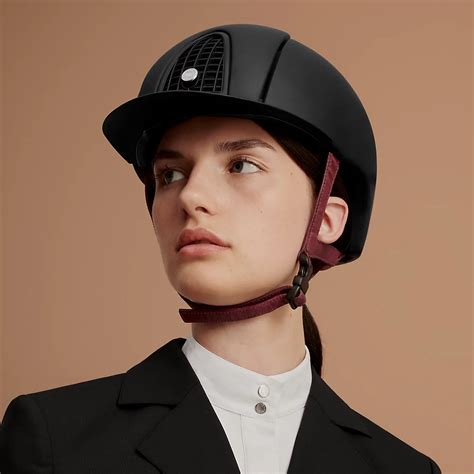 reithelm hermes|CASQUE D'EQUITATION DE COMPETITION .